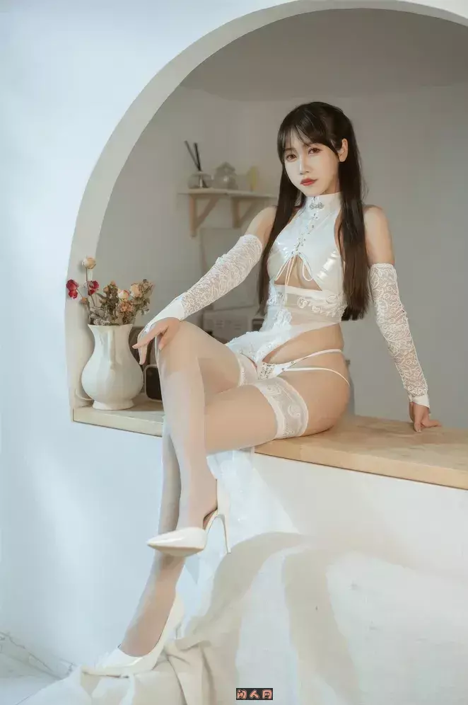 不呆猫(不槑猫)-人气Coser写真套图合集