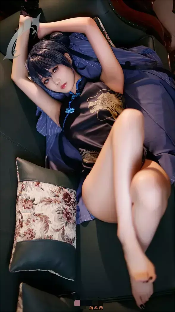 轻熟御姐@曉美嫣长腿性感写真套图合集