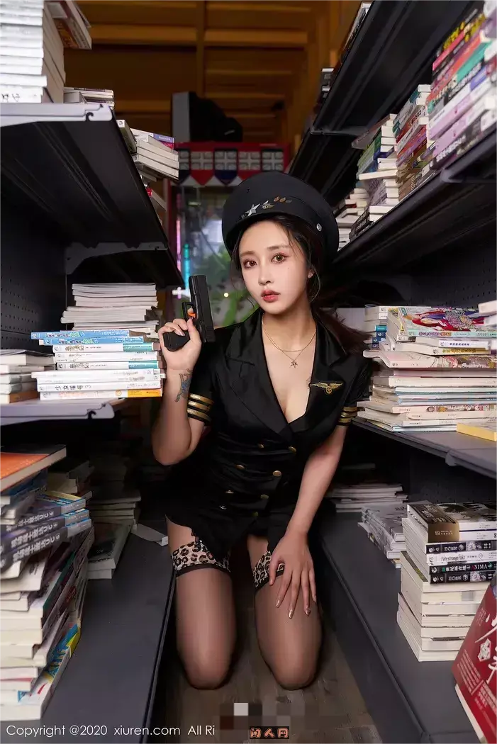 秀人网林子欣Betty长腿模特写真合集