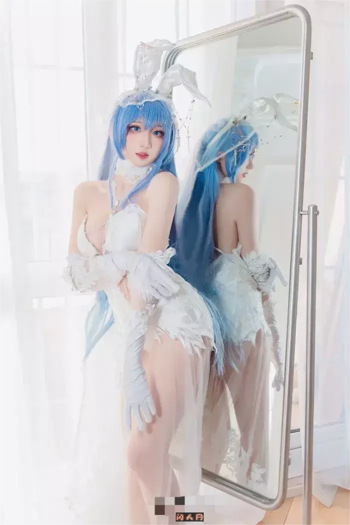 瓦斯塔亚小龙虾-微博COS博主写真合集