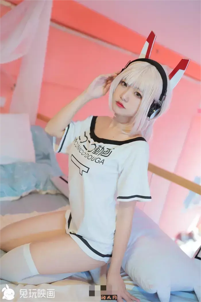 动漫博主@lovely呆玄-写真套图合集