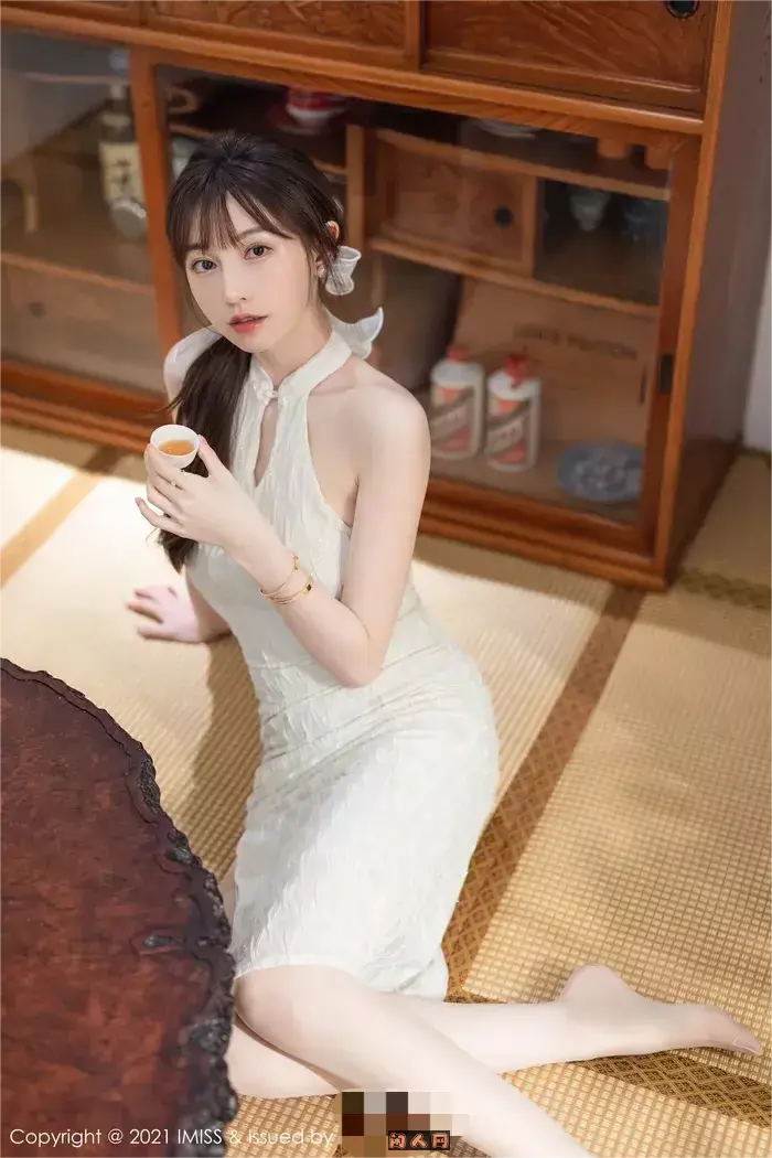 秀人模特@刘奕宁Lynn轻熟知性模特写真合集