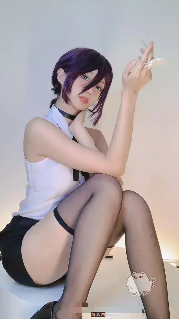 动漫博主@如月灰-性感写真套图合集