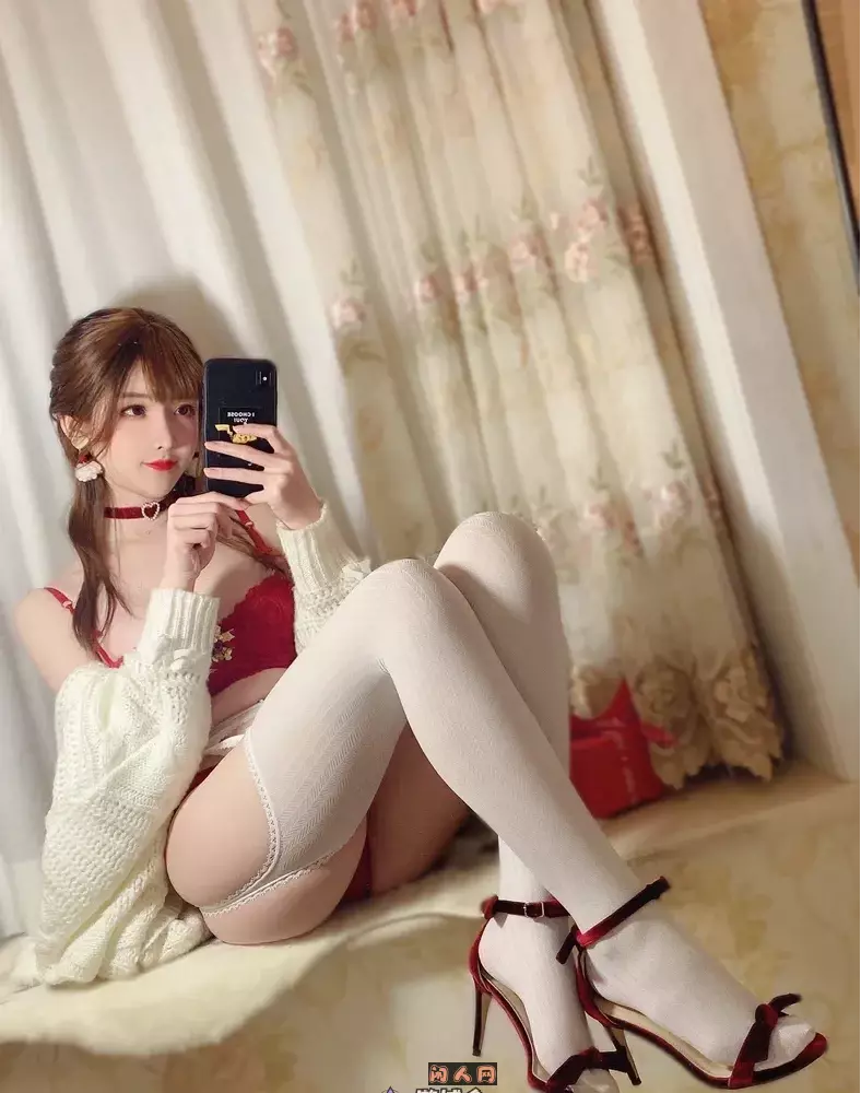 动漫博主@一小央泽-写真COS套图合集