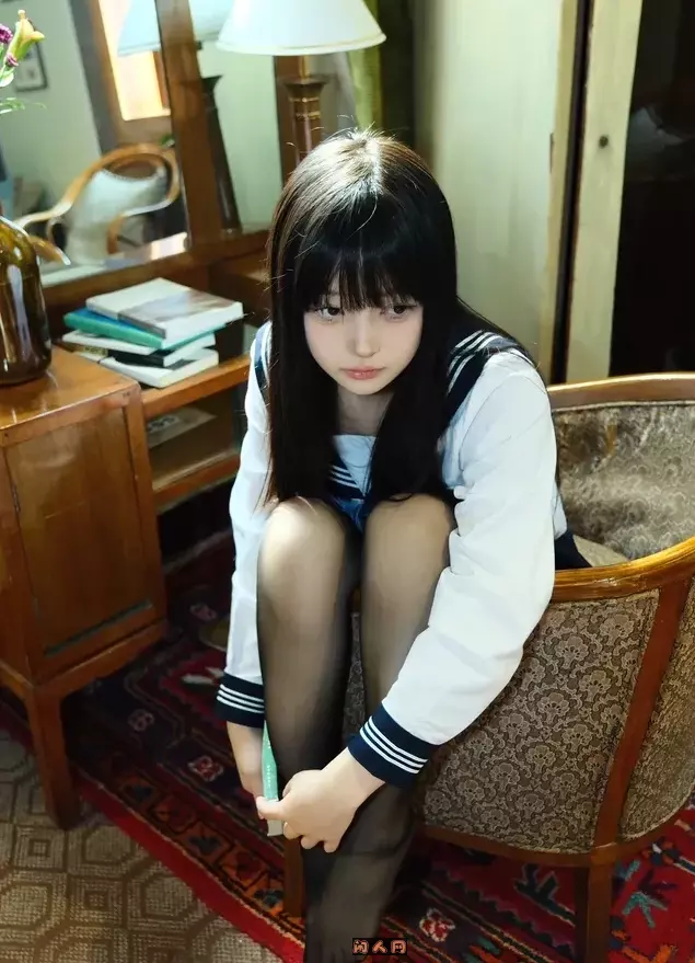 动漫博主@白莉爱吃巧克力 – 可爱妹子Coser性感写真合集