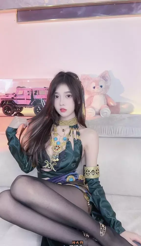 虎牙女主播@小小奶瓶儿颜值女神asmr助眠合集