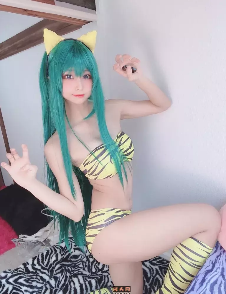 柳丸ゎぃゎぃクラブ – 岛国瑜珈美女Coser写真合集