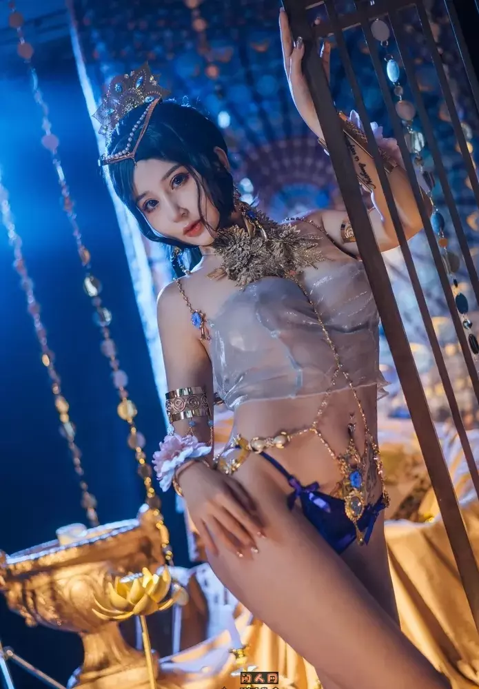 动漫博主@蜜蜜子Kimmie二次元COSER性感艺术写真合集