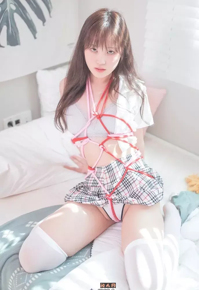 韩国网红@Sia (시아) 韩国甜美妹子性感写真合集