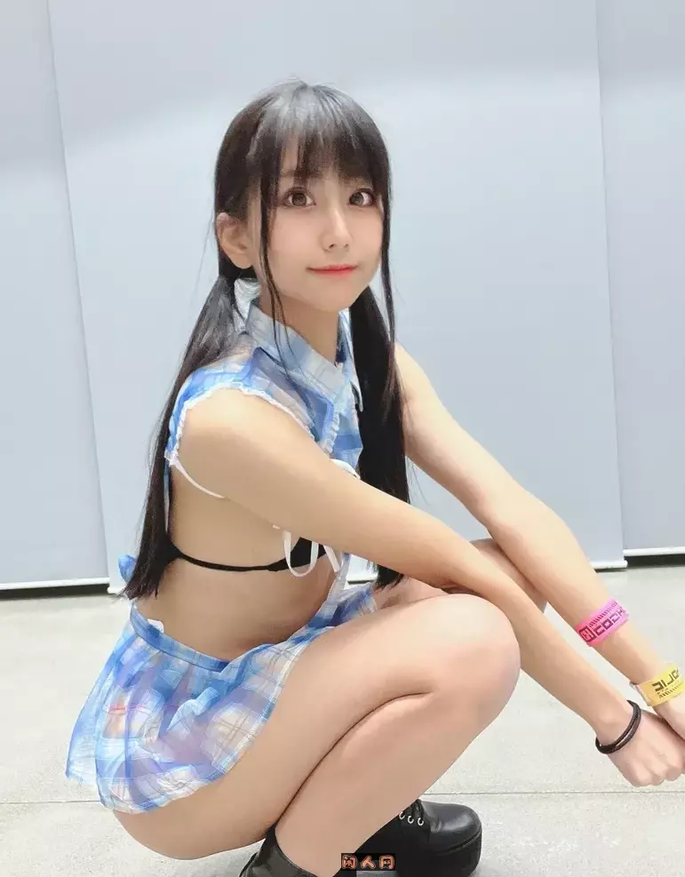 柳丸ゎぃゎぃクラブ – 岛国瑜珈美女Coser写真合集