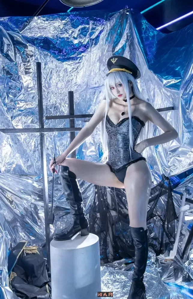 动漫博主@Luisa_零纱-性感COS写真作品合集