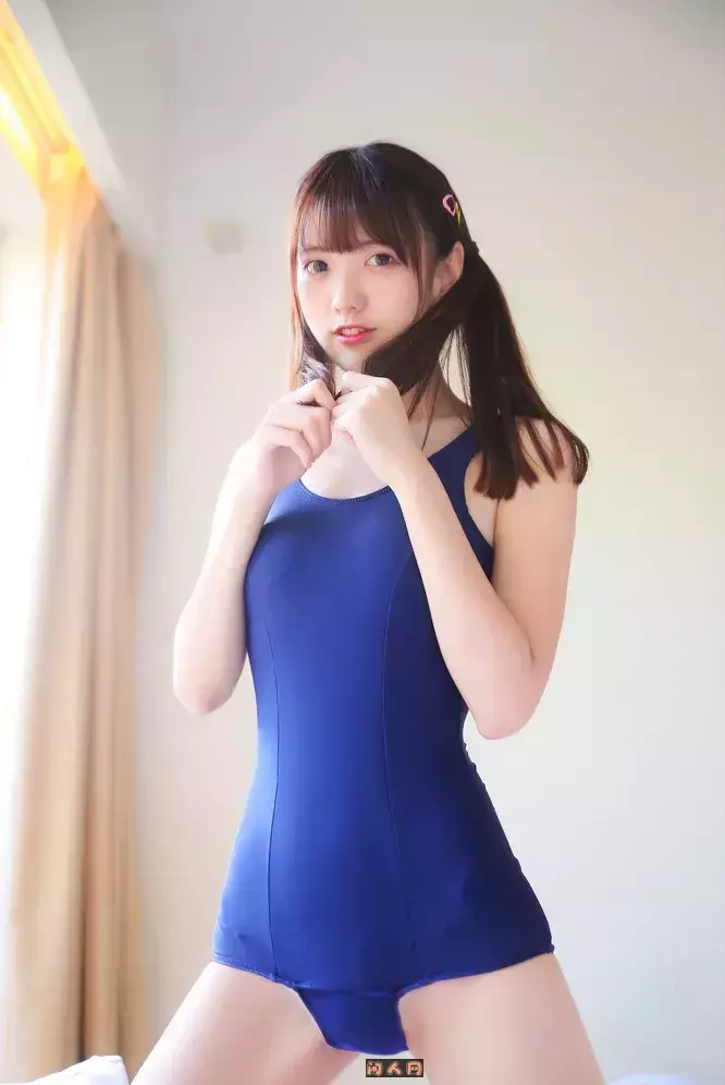 动漫博主@陆卿卿kyokyo-高颜值妹子写真套图合集