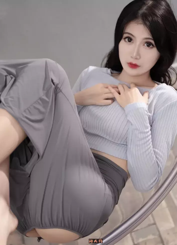 动漫博主@一米八的大梨子写真套图合集