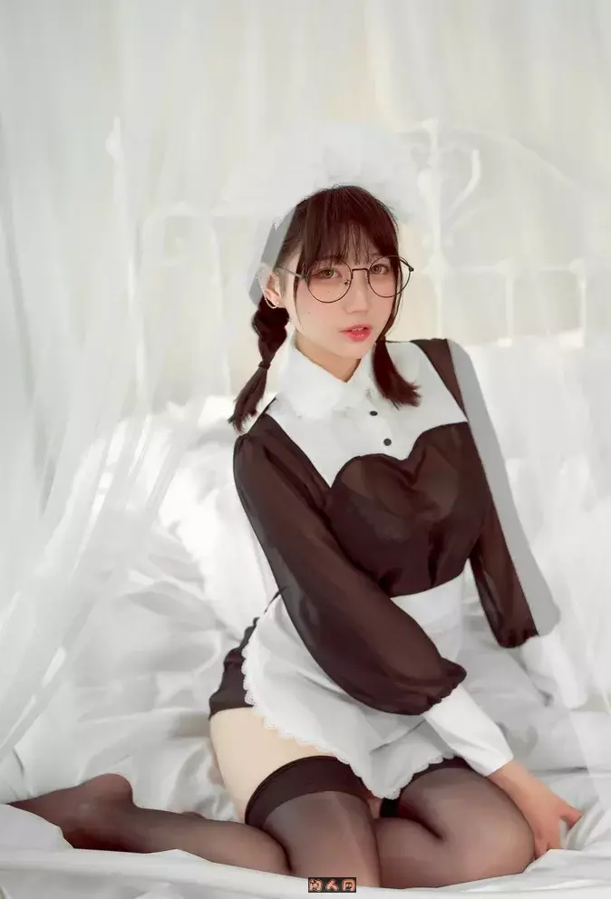 动漫博主@周叽是可爱兔兔-写真套图合集