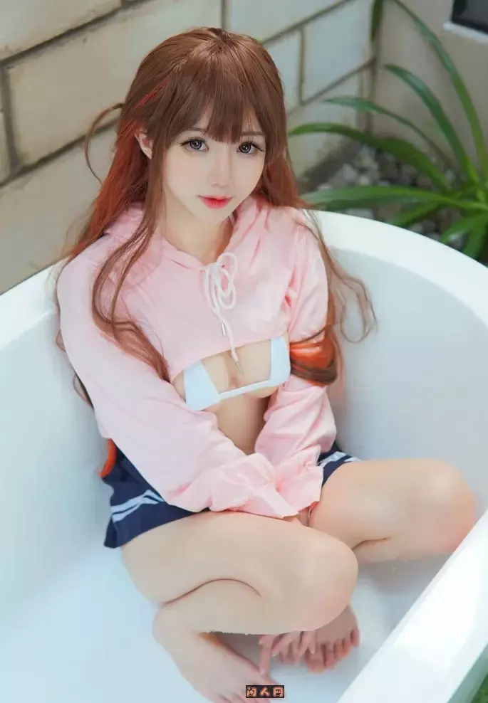 动漫博主@Sally Dorasnow/Sally多啦雪马来西亚甜妹子写真合集