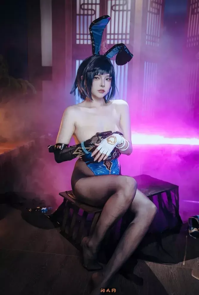 动漫博主@秋和柯基颜值女神Cos写真作品合集