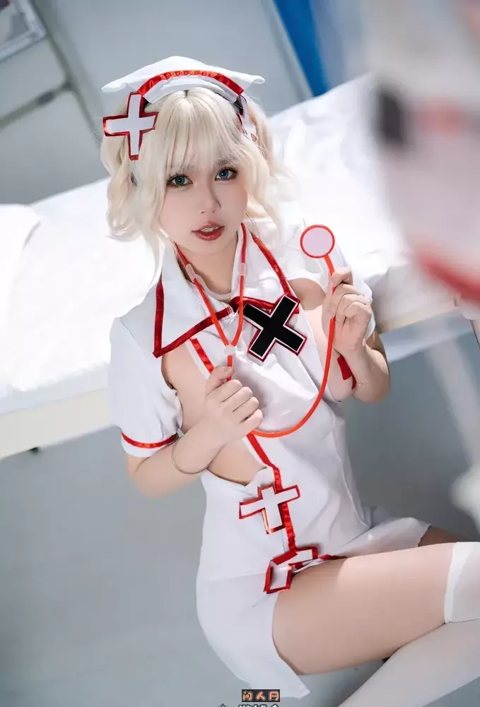 动漫博主@Tina很妖孽呀调皮的JK妹妹Cos写真作品合集