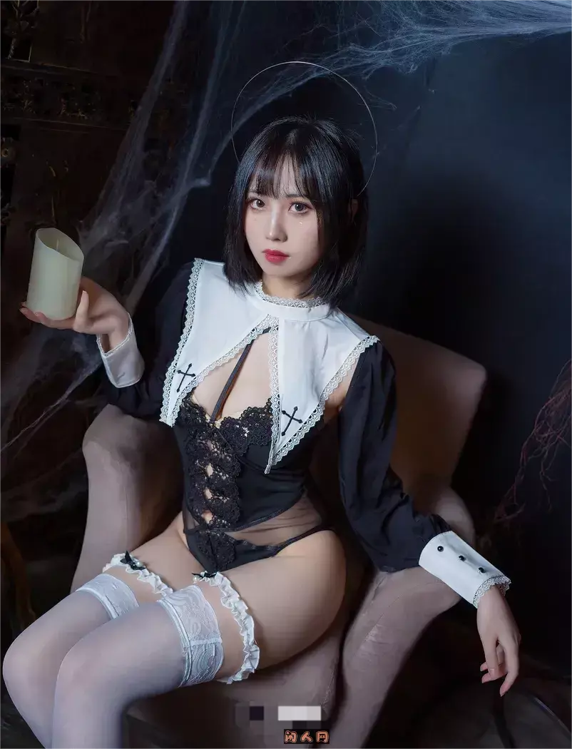 动漫博主@念雪ww-短发妹子写真作品合集