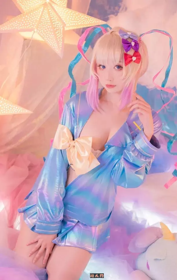 颜值博主@Sameki – 足控妹子COS甜美可爱写真合集