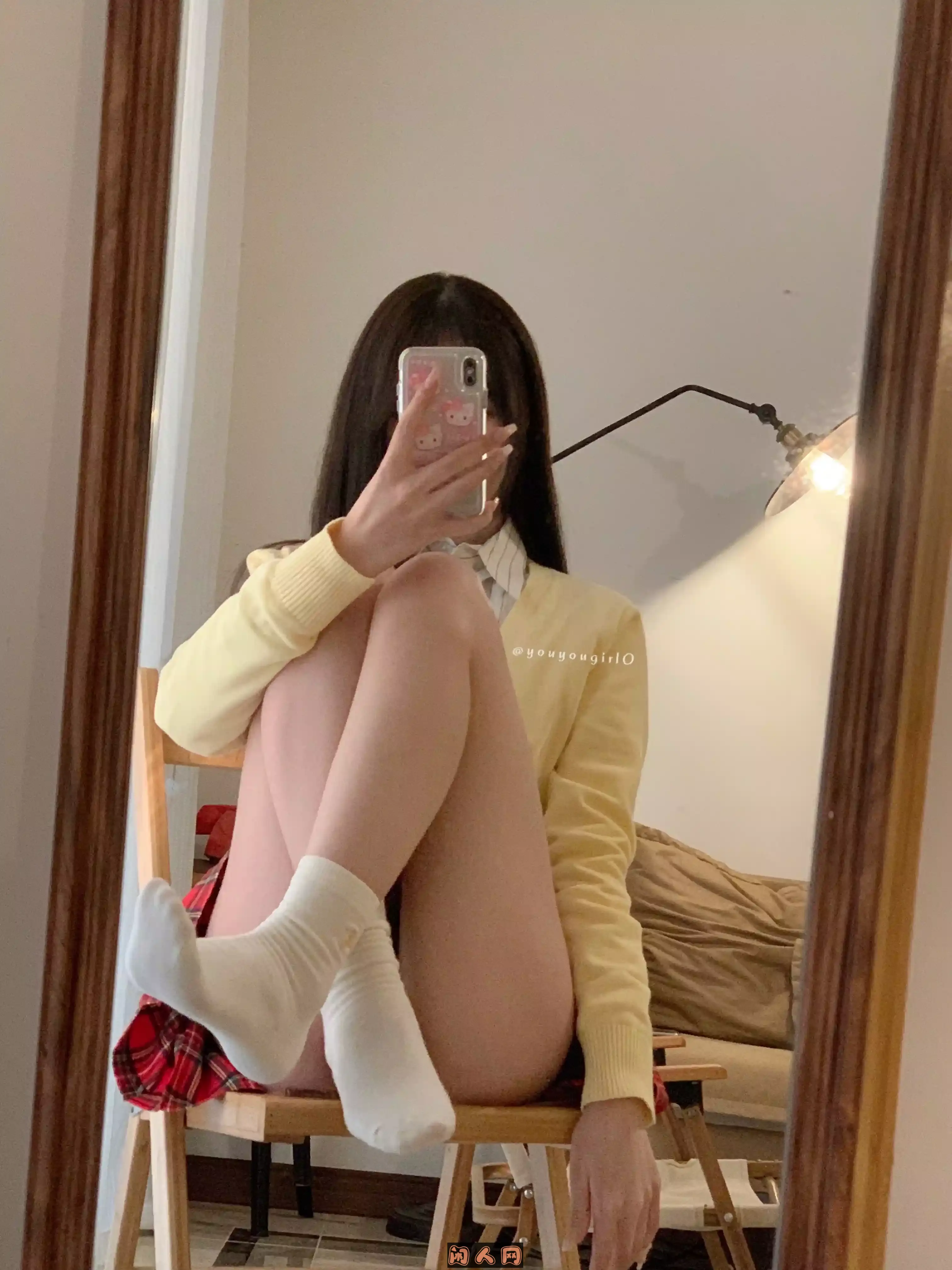 颜值博主@neko酱-稚嫩少女自拍写真作品合集