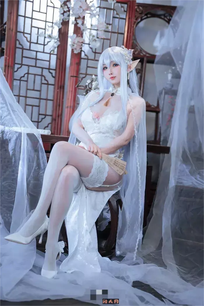 网红博主@rioko凉凉子极品妹子写真作品套图合集