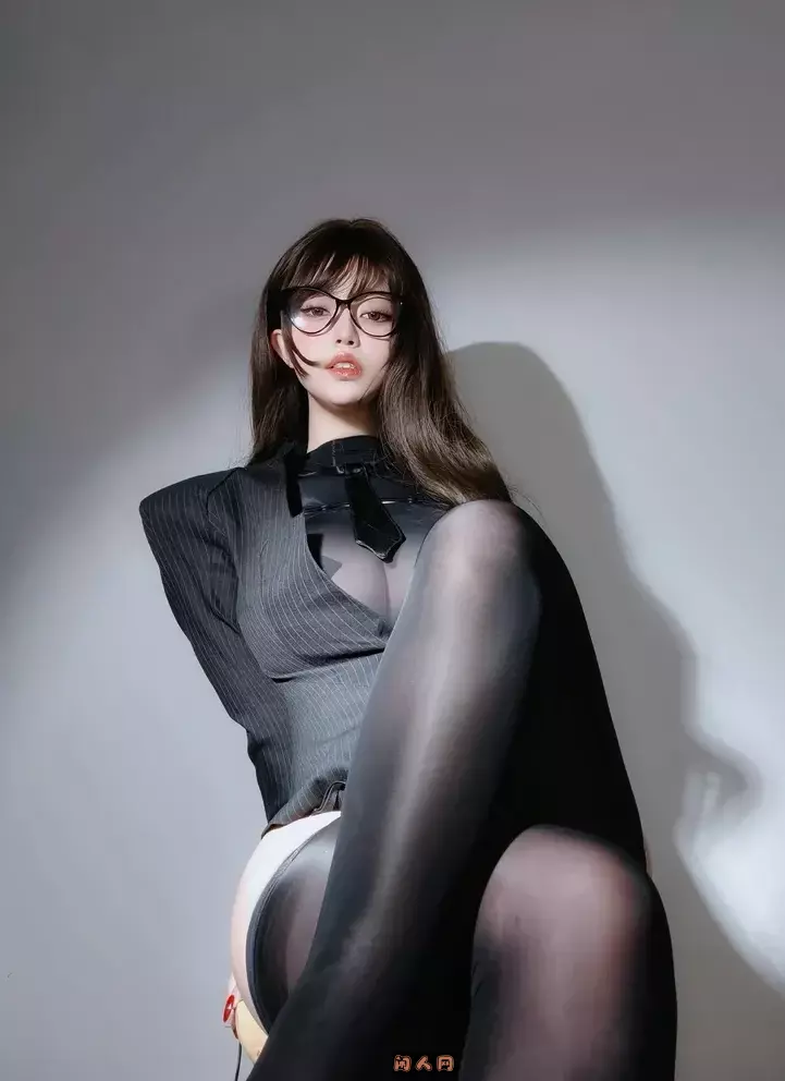 网红女神@女主K-梦中情人人气COS写真作品合集