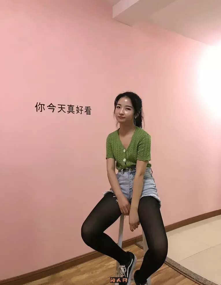 《最爱帆布鞋》-大学生写真合集打包