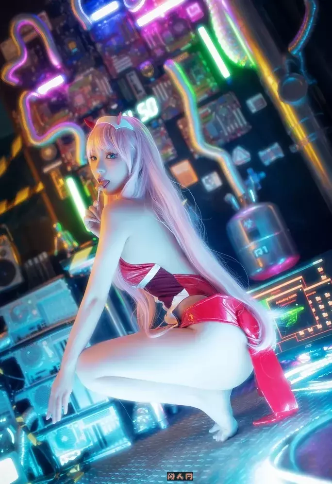 立花花-动漫博主COSER写真合集