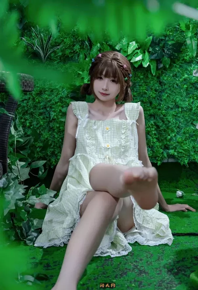 动漫博主@金鱼kinngyo新人妹子COS精美艺术写真合集