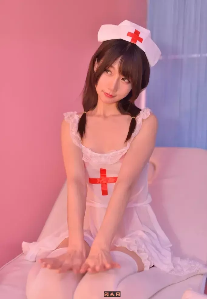 动漫博主@NAGISA魔物喵-资深Coser写真套图合集