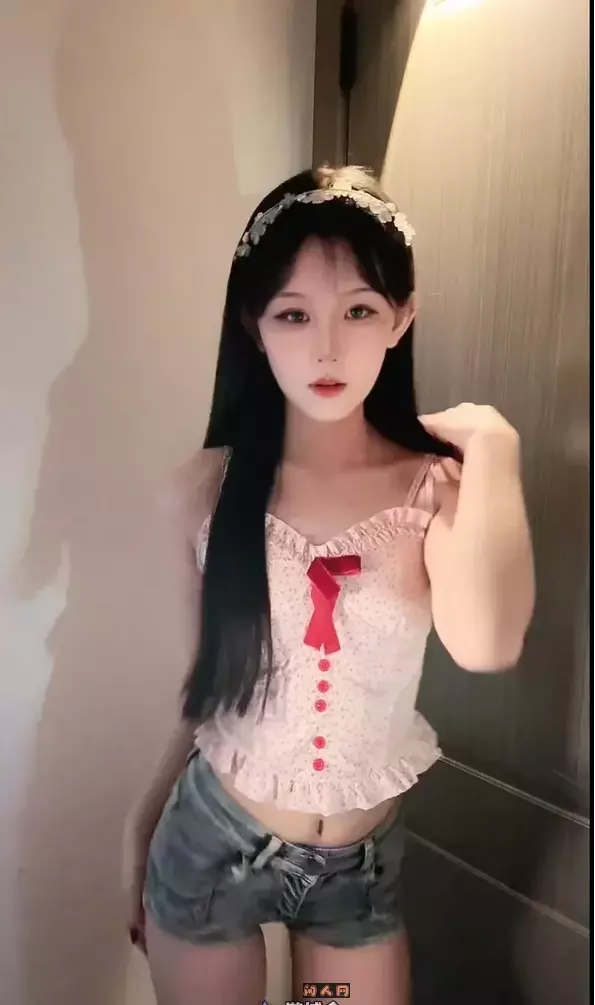 抖音主播@萱萱仙女 2024年5月热舞视频合集