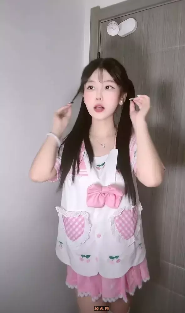 抖音快手主播@萱萱仙女 2024年6月热舞视频合集