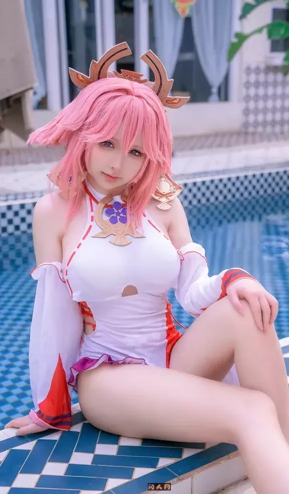 动漫博主@樱梨梨-性感Coser写真合集