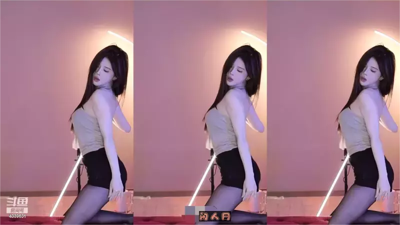 斗鱼主播@小水熙2023年07月精选直播舞蹈录屏合集[原版无损]