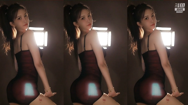 斗鱼主播@南妹儿呀动感光波2023年10月直播舞蹈视频合集[原版无水] 36V 8.23G 4H03MIN