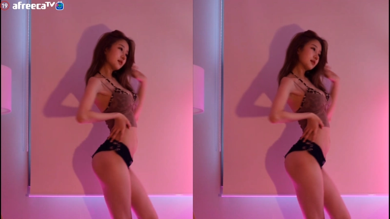 韩国Afreeca TV徐雅2022年04月直播舞蹈视频回放合集[原版无水]