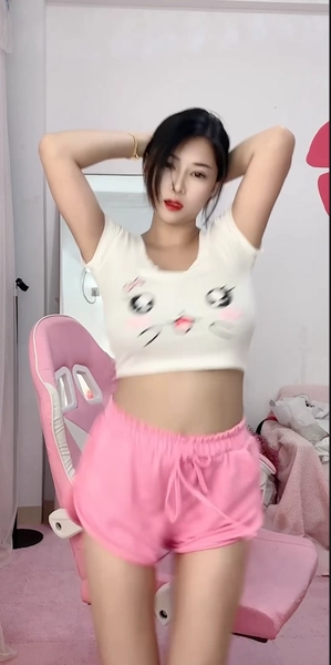 快手主播@小奶球精选舞蹈合集12V