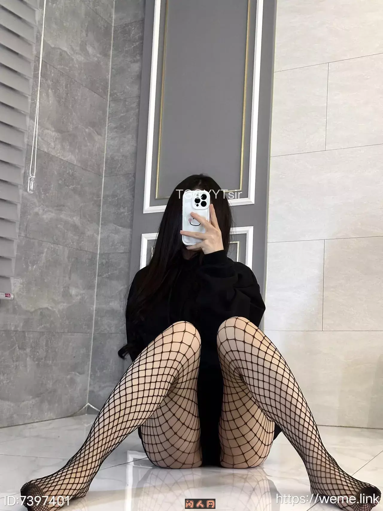 抖音网红@李梦琳颜值女神长腿模特微密圈写真合集