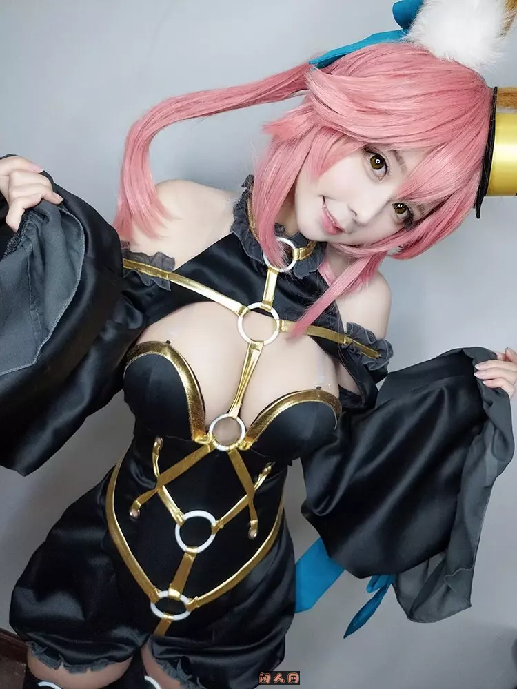 动漫博主@啊板的猫板医生资源精美写真视频8.13g