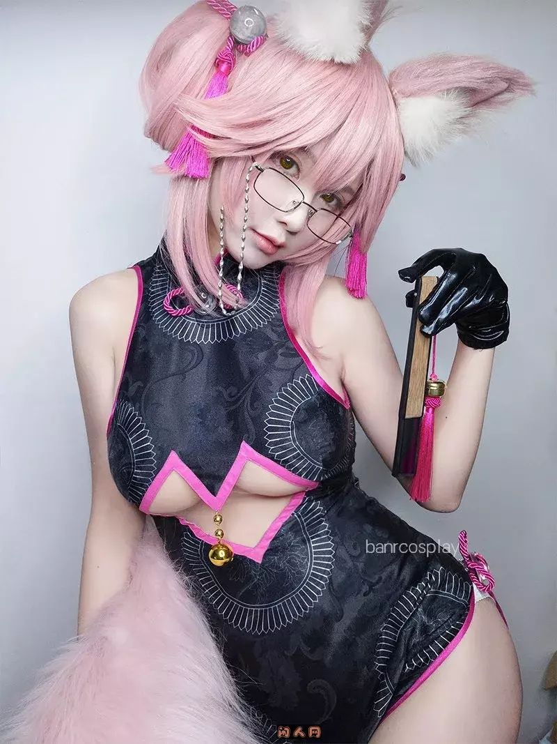 动漫博主@啊板的猫板医生资源精美写真视频8.13g