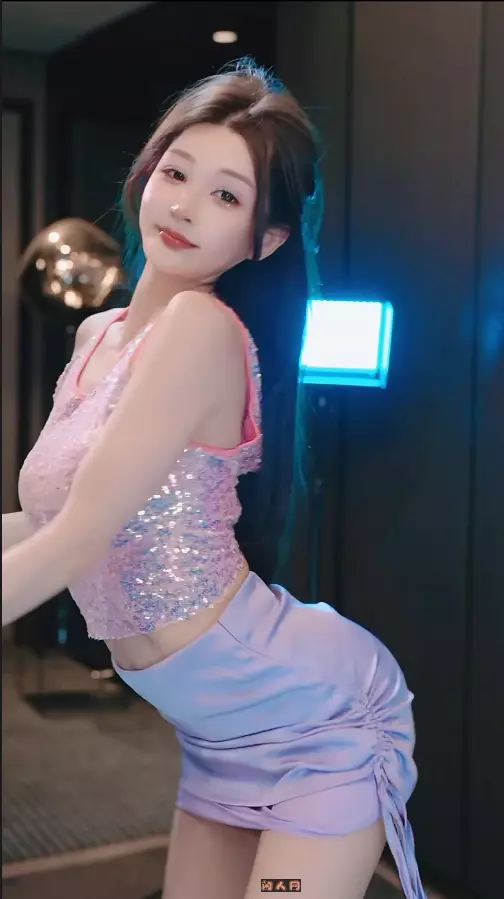 虎牙主播@正恒YJ心er2025年04月舞蹈视频回放合集[原版无水] 29V 9.35G