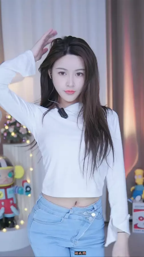 虎牙主播@小妖潘妮2023年1-6月精选直播舞蹈视频合集23V 3.07G