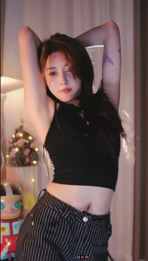 虎牙主播@小妖潘妮2023年1-6月精选直播舞蹈视频合集23V 3.07G