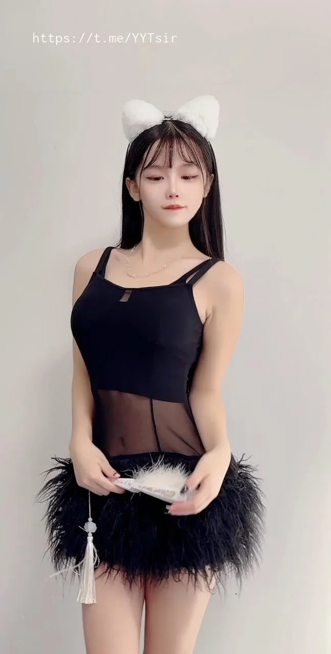 抖音@萱萱仙女颜值女神微 密合集1.52G