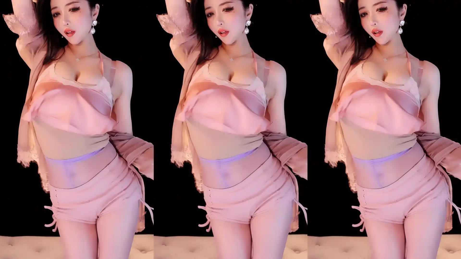 网易CC主播@小燃燃付费群定制直播热舞视频合集[19V4.26G]