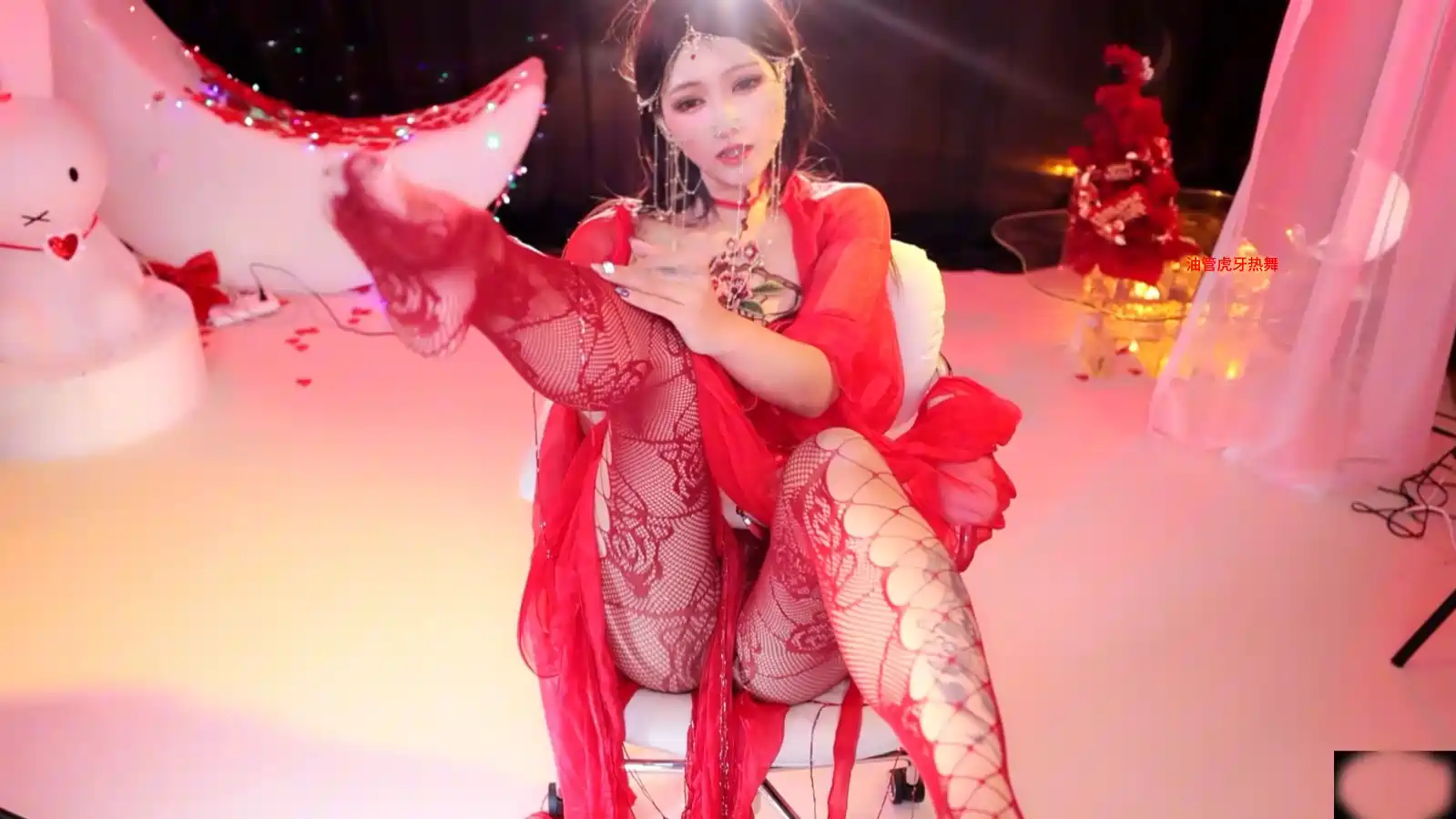 网易CC主播@雅恩北北私人定制付费群热舞视频[5V/1.67G]